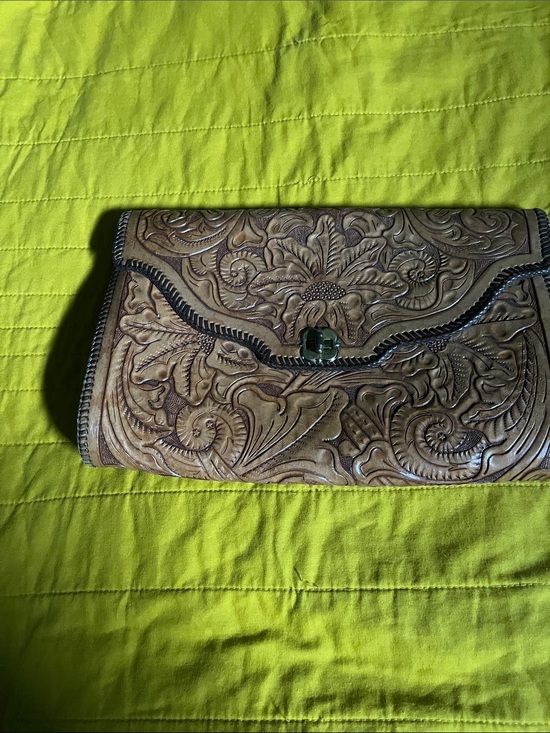 Handbags - Hand-Tooled Floral Leather Clutch in Tan